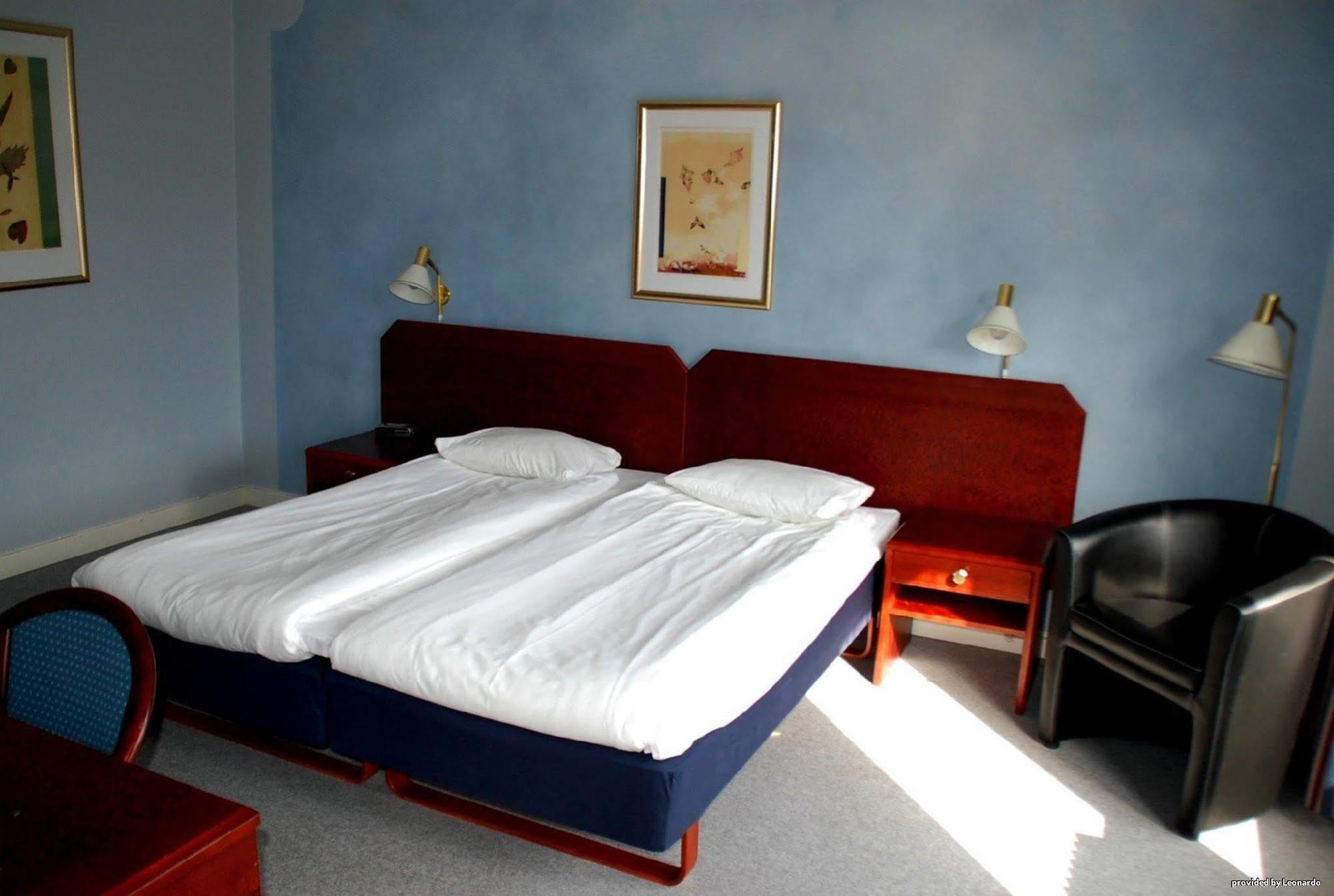 Hotel Oxeloesund Oda fotoğraf